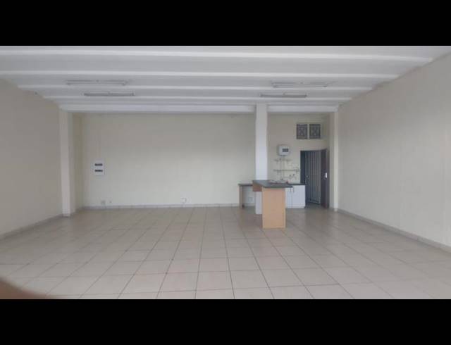 BUSINESS PROPERTY TO RENT IN GILLVIEW